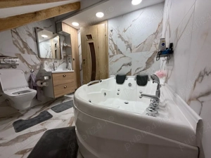 De vanzare apartament in centru la casa 103 mp in centru. Direct propietar!! - imagine 3