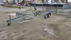 Remorca stupi albine 750kg peridoc 7m