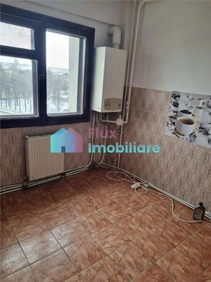 Apartament nemobilat 2 camere intrare Obcini