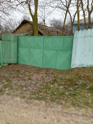 Vand casa cu teren Perieni