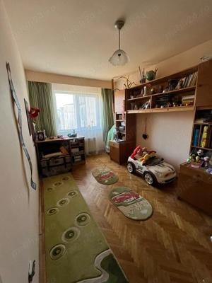 PF vând apartament cu 4 camere în Gojdu - Școala Andrei Șaguna - imagine 4