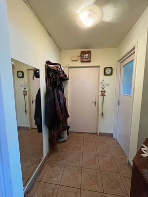 PF vând apartament cu 4 camere în Gojdu - Școala Andrei Șaguna - imagine 7