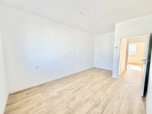 Duplex 4 camere 2 bai - Cartier asfaltat - Mosnita - imagine 16