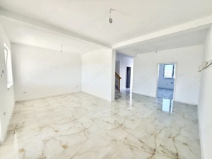 Duplex 4 camere 2 bai - Cartier asfaltat - Mosnita - imagine 9