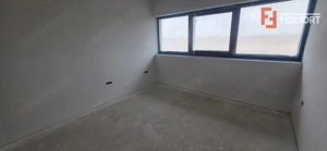 Duplex spatios cu 5 camere de vanzare, zona Mosnita Noua - imagine 10