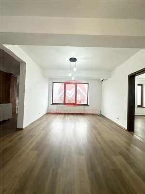 Spatiu Ideal pentru Birouri - Zona Tomis 2 - imagine 2