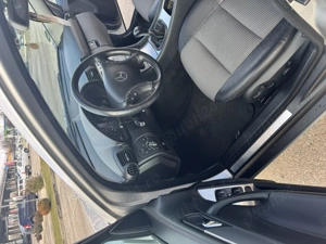 Mercedes Benz C-Class W203 - imagine 7