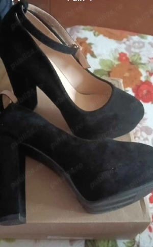 pantofi cu toc inalt pentru femei