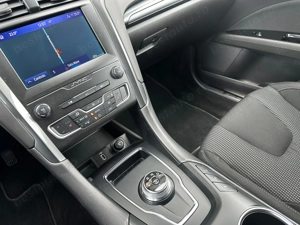 Ford Mondeo 2.0 Diesel 150 CP An 2021 - imagine 11