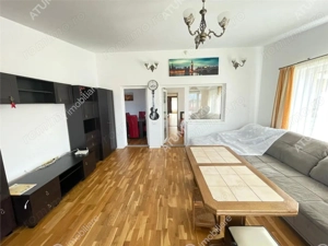 Casa cu 8 camere si 800 mp curte in zona Calea Poplacii Sibiu - imagine 3