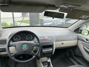 Skoda Fabia 1.6i  - imagine 3