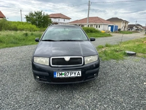 Skoda Fabia 1.6i  - imagine 5