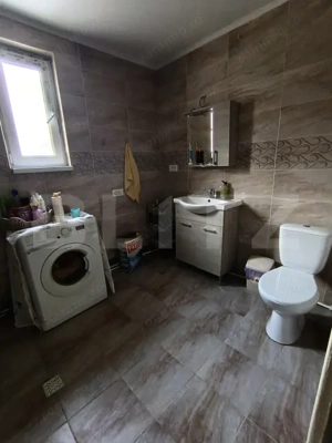 Casa cu 3 camere,baie, bucatarie, teren 500 mp - imagine 4