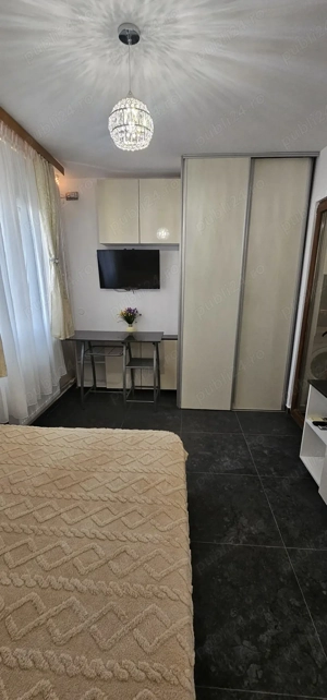 Garsoniera de închiriat în zona piata Alba Iulia, lângă bulevardul Unirii, garsoniera este renovata 