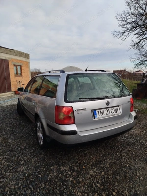 Volkswagen Passat 1.9TDI - imagine 5