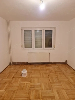 Vand apartament CENTRAL, 3 camere, Boul Rosu, la parter  - imagine 6