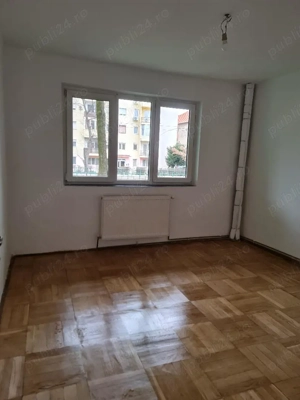 Vand apartament CENTRAL, 3 camere, Boul Rosu, la parter  - imagine 10