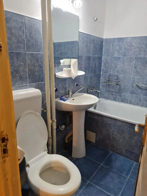 Vand apartament CENTRAL, 3 camere, Boul Rosu, la parter  - imagine 7