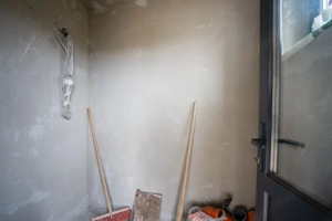 CASA NOUA SEMIFINISATA IN CIHEI CU 3 CAMERE - imagine 9