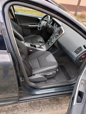 Volvo XC60 2,0 Diesel in 5 Pistoane 163 CP,An 2012 , Cutie Manuală 6 Viteze, Import Germania  - imagine 8