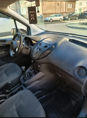 Ford Transit Courier 2019 - imagine 2