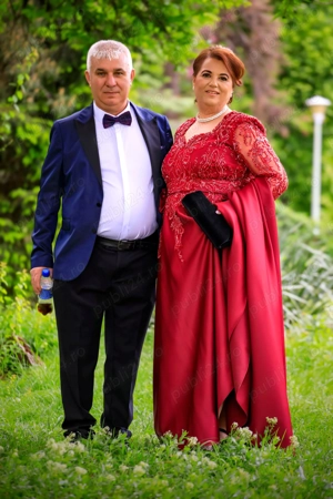 Rochie de soacră cu trena