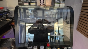 Vând aparatura cafenea