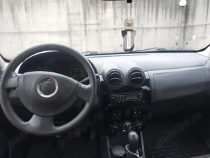 Dacia Sandero 1.6 MPI Laureate - imagine 9