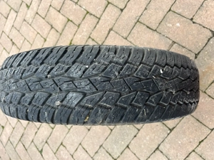 Vând  4 anvelope  205/75/15