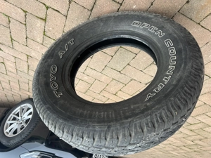 Vând  4 anvelope  205/75/15 - imagine 3