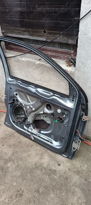 Ușa față stânga pt golf 6  - imagine 3