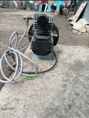 Vând grup de pompare cu motor, fără ulei, modelul FIAC GMS150. - imagine 3