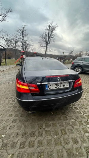 Vand Mercedes Benz E250 - imagine 6