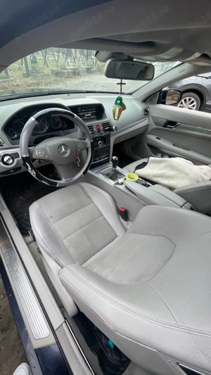 Vand Mercedes Benz E250 - imagine 4