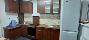 Apartament cu 3 camere , decomandat zona Coresi - imagine 7