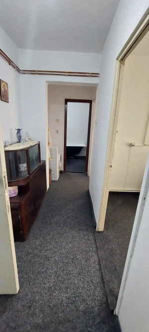 Apartament cu 3 camere , decomandat zona Coresi - imagine 10