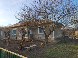 Casă de vânzare 