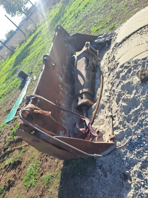 Buldoexcavator JCB 3CX funcțional   pentru dezmembrări   picon + cupe - imagine 5