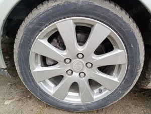 Toyota Avensis D4D Berlina - imagine 3