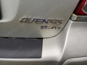 Toyota Avensis D4D Berlina - imagine 7