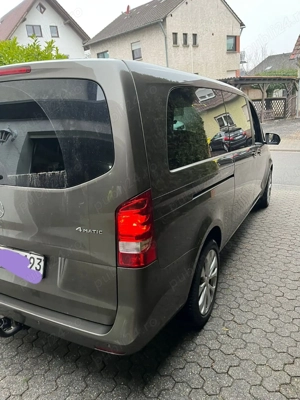 Mercedes V-CLASS 250 - imagine 8