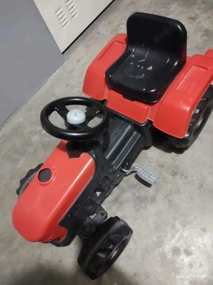 Tractoraș aproape nou