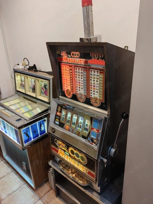 Vând slot machine Bally Medalist.  - imagine 5