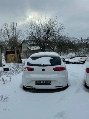 Dezmembrez auto - imagine 4