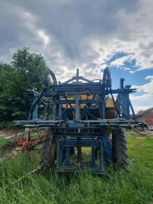 Vând autopropulsata de erbicidat  - imagine 5