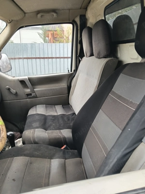 Vand Wolksvagen T4 radiat in stare bună de funcționare  - imagine 5