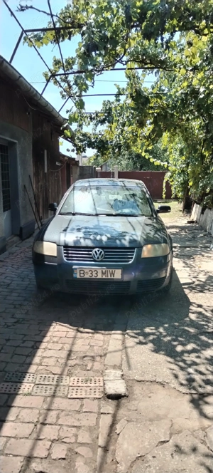 Casă bătrânească de vânzare  - imagine 4