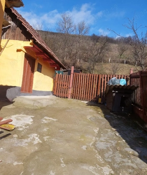 Casă de vânzare in comuna Ormeniș, județul Brașov  - imagine 6
