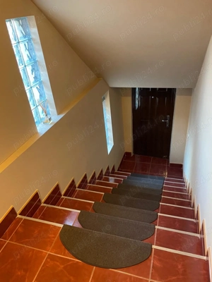 Investiție sigură în zonă excelentă   Pensiune funcțională, Str. Horea, Deva - imagine 13