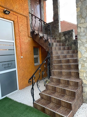 Investiție sigură în zonă excelentă   Pensiune funcțională, Str. Horea, Deva - imagine 17